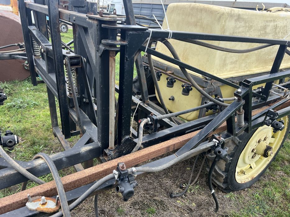 ОП 2000 оприскувач