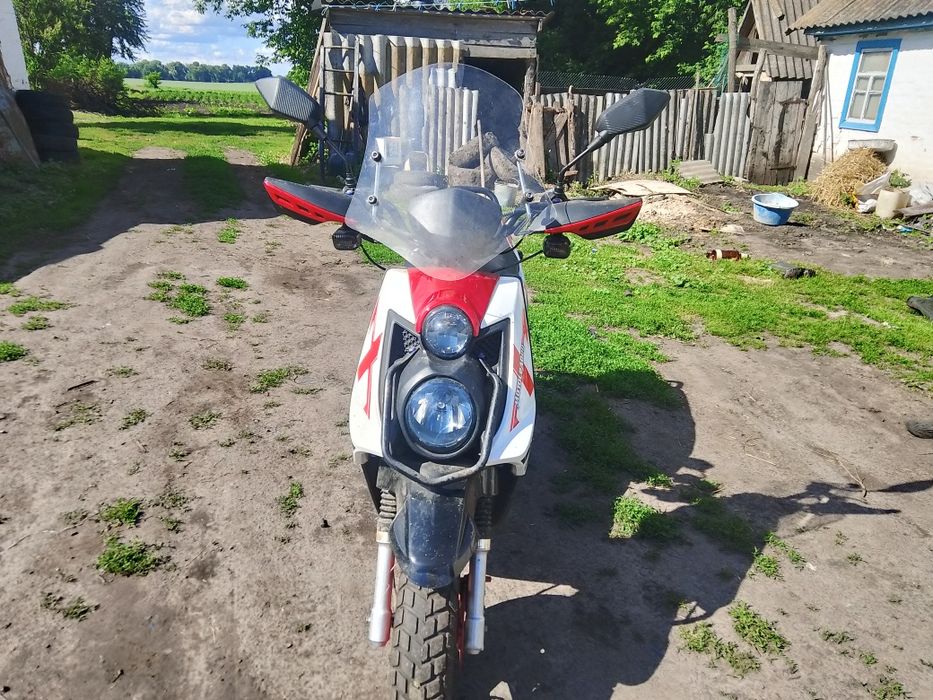 Продам скутер MOTOLEADER