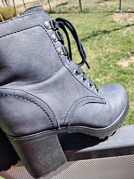 Botki 38 Esmara granat