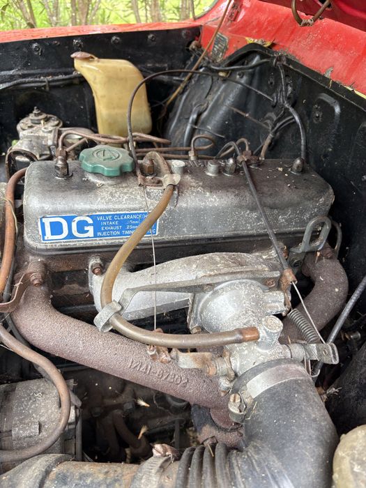 Jeep Portaro 240