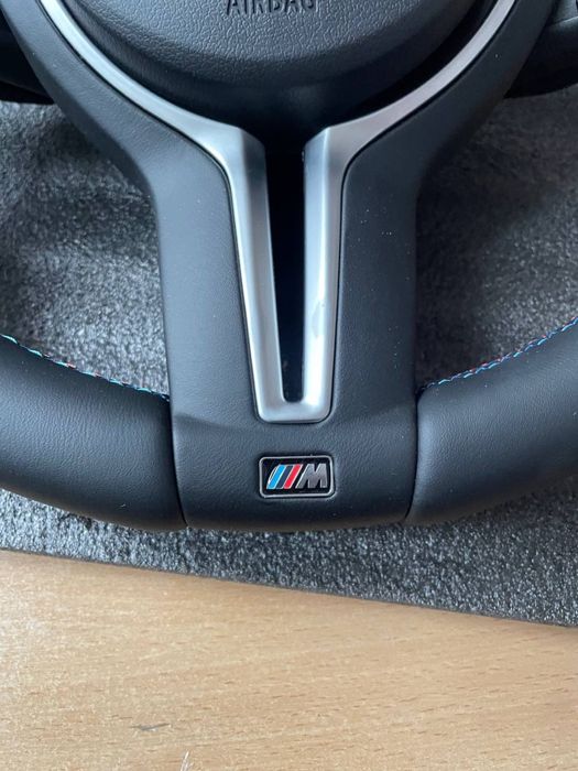 Руль на BMW F10 F30 F20 F22 F15 F25 F32 F33 F34 F36. БМВ Ф30 ф15