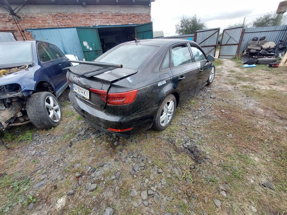 Ручка дверей накладка ручки audi a4 b9 розборка шрот запчастини