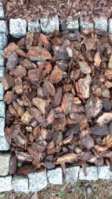 Kora sosnowa ,drobna,średnia,gruba bardzo gruba  60 l Milanówek