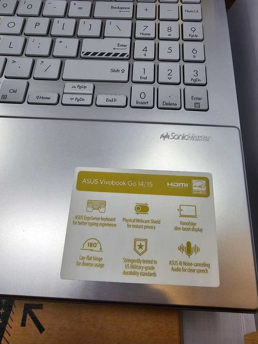 Laptop ASUS VivoBook Go E1504FA 15.6" OLED R5-7520U 16GB 512SSD SUPER STAN!