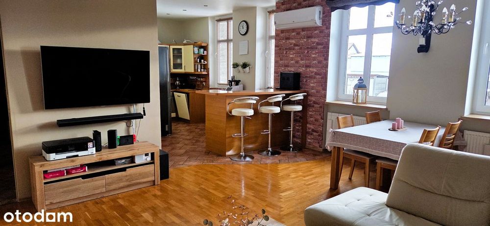 104m2,  4 pokoje,  ogródek + garaż,  centrum Stargardu,   bez prowizji