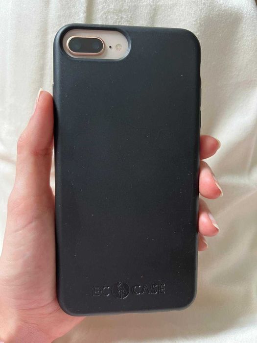 iPhone 8 Plus com capacidade de 256 gb