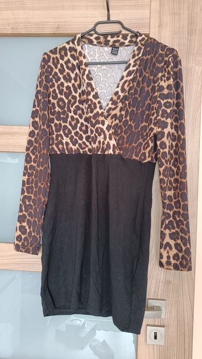 Sukienka w panterkę