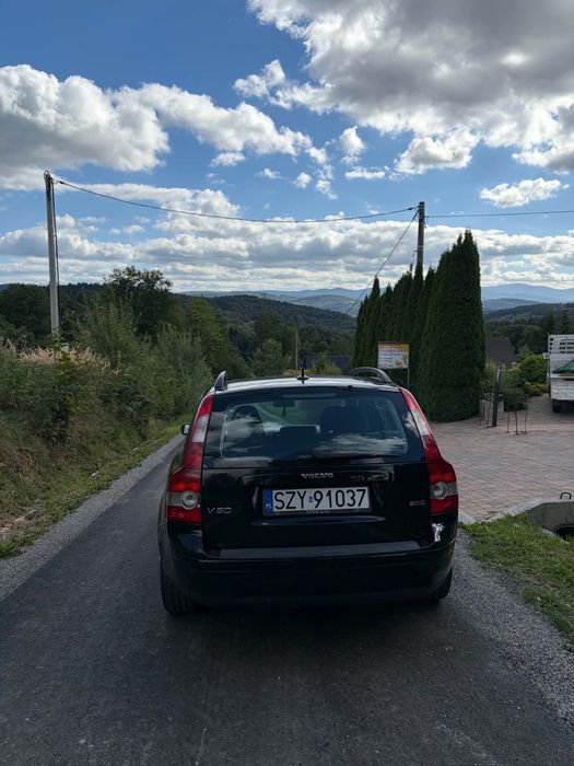 Volvo  v50  2.0d