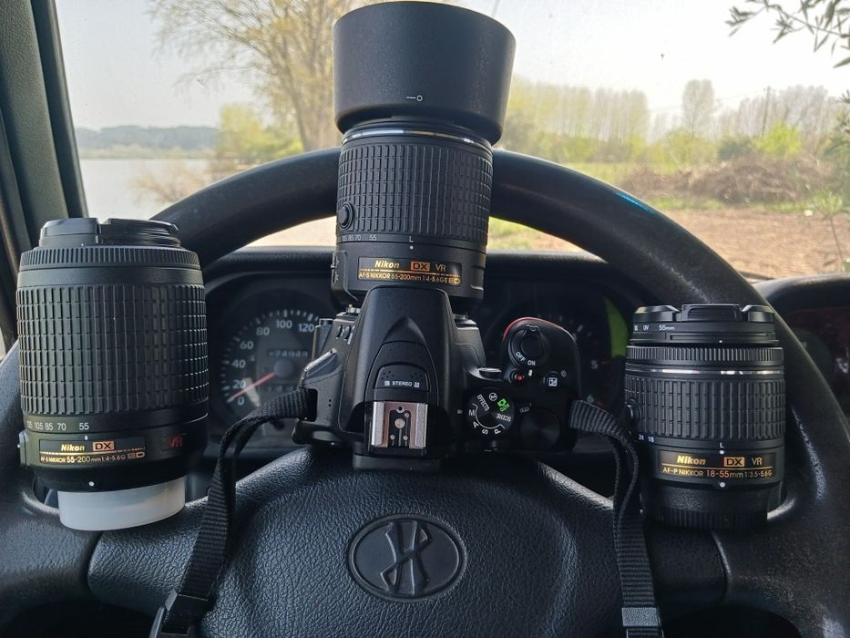Nikon D5600 Black
Nikon D5600 Black + 18-55mm AF-P VR
 

Equipada co