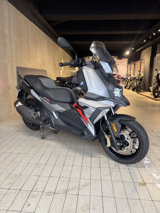 BMW C400x - 2003 apenas 2100km