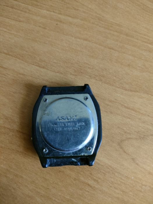 Dwa zegarki asahi PRL