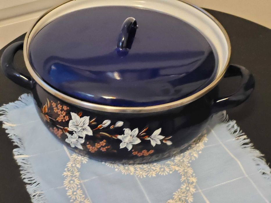 Zestaw dwóch garnków - tanio !