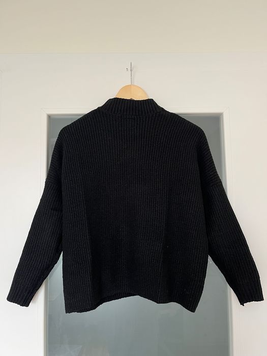 Czarny sweter XS