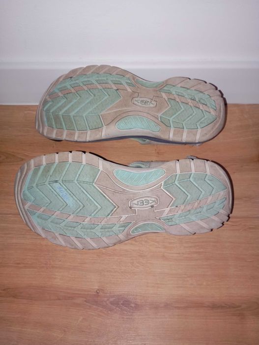 Sandały keen roz 39