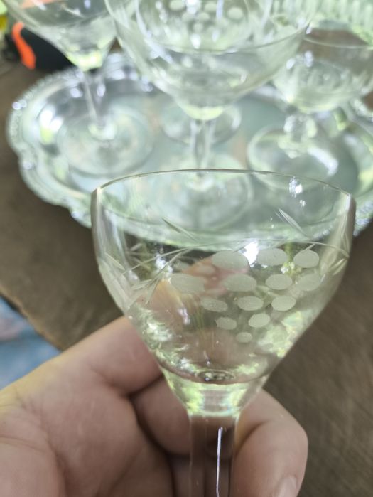 Zestaw kieliszków grawer . Vintage