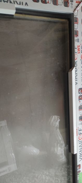 Вікно металоплатикове