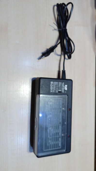 Зарядное устройство Hi-Watt HWFCTD