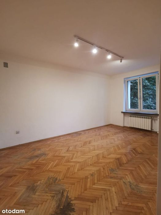 Żoliborz | 46 m² | 2 pokoje | osobna kuchnia | metro | od października