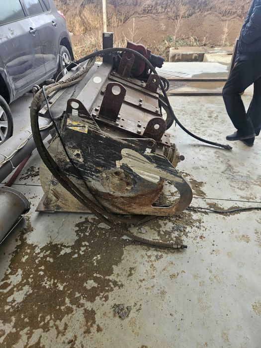 Бетонозмішувач для машин
3500€