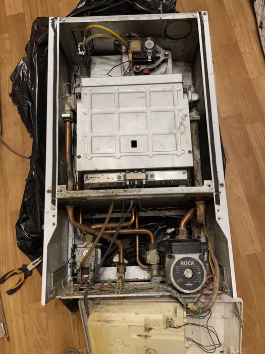 Газовый котел Rocterm Diamond Ruby турбо на разбор