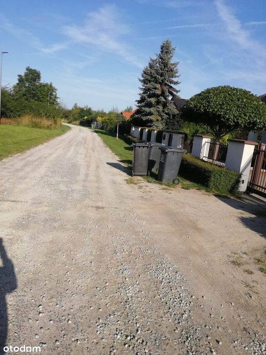 Działka budowlana z mediami, 1100 m²
