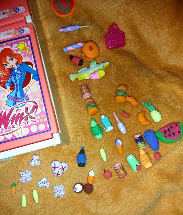 Холодильник та аксесуари Вінкс Winx