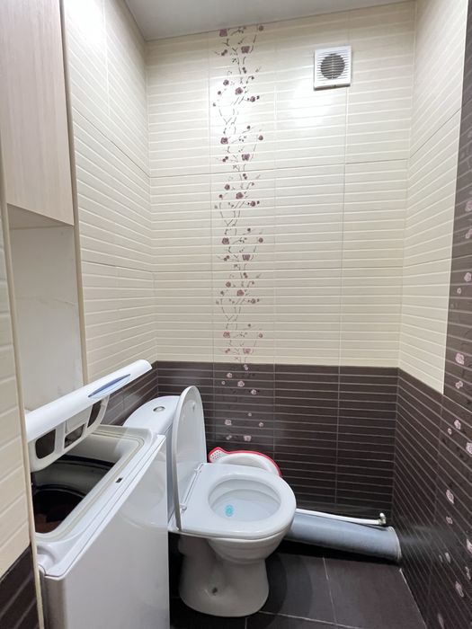 В продажу 4 к к в Варварівці з косметичним ремонтом