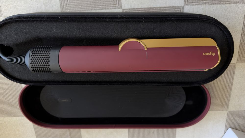 Випрямляч Dyson Airstrait HT01 Velvet Red/Gold (з кейсом)