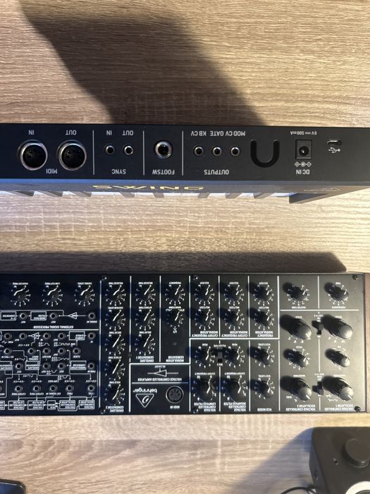 Behringer K2 MkII + Swing keyboard/sequencer