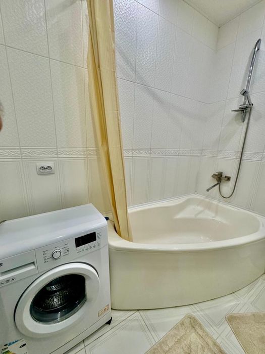 Оренда затишна 1-кімнатна квартира вул.Тлехаса Напроти Токіо