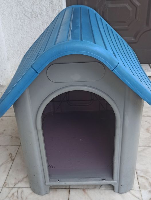 Casota para cão em excelente estado