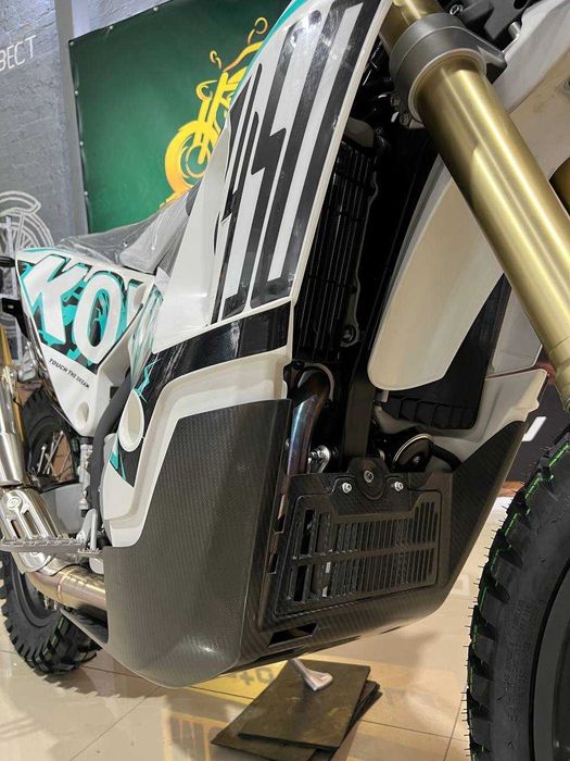 Мотоцикл KOVE 450 Rally Standart Edition