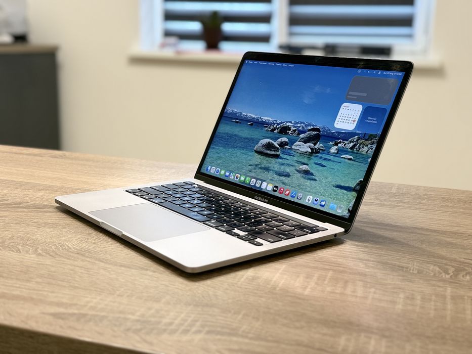 macbook pro 16 m2 - Купить электронику - Цены на OLX.ua