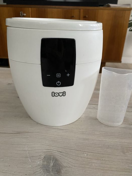 Podgrzewacz do mleka butelek Lovi