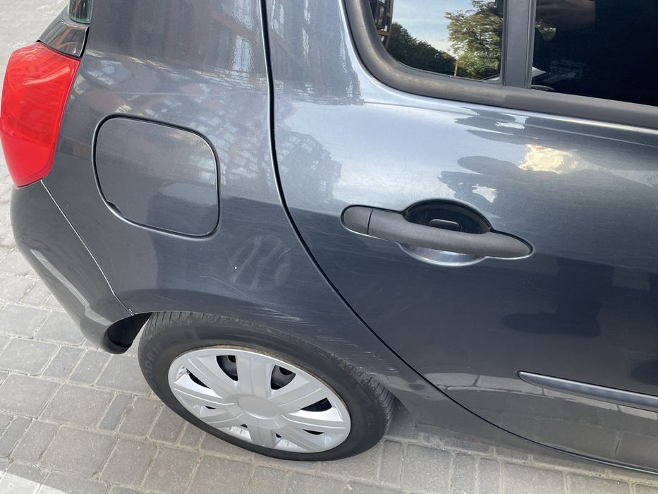 Renault  clio 1.2