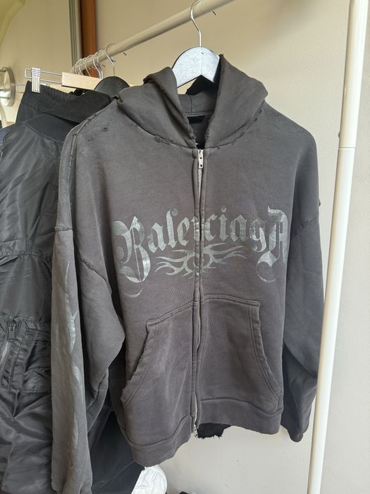 Balenciaga Tacky Zip Up Hoodie: 5 200 грн. - Худи Львов на Olx
