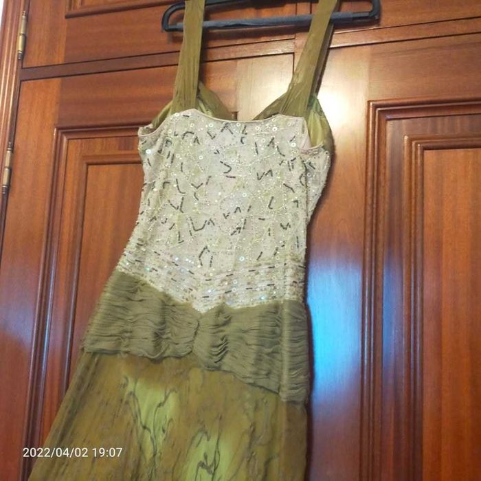 Vestido Cerimónia tons de verdes (TAMANHO 38/40) - USADO UMA VEZ