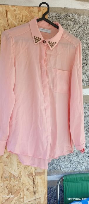 Grande variedade de roupa semi nova Homem e Mulher