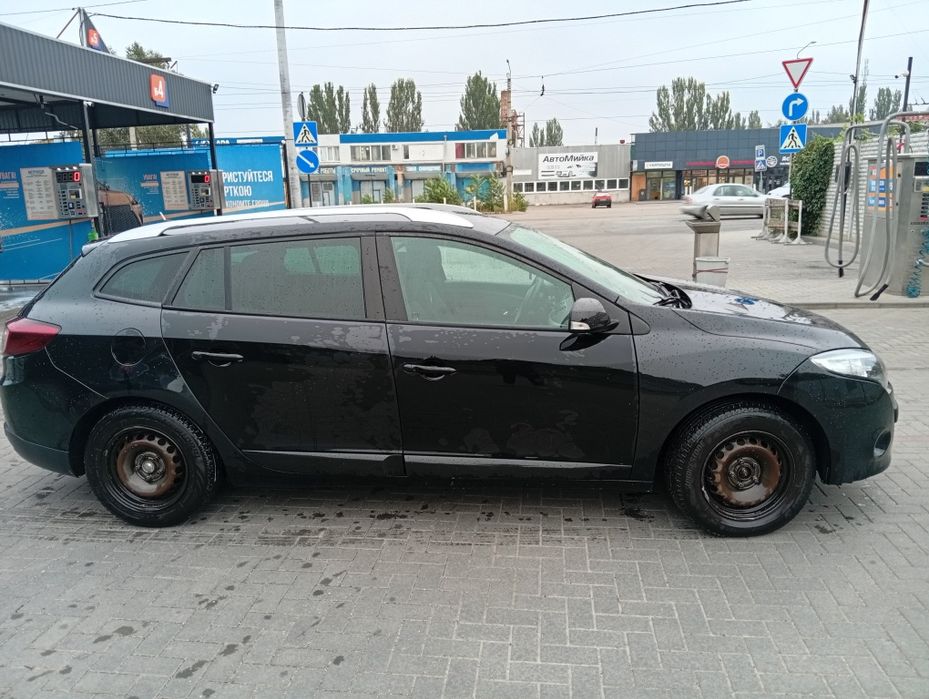 Рено Меган 3 2012 року