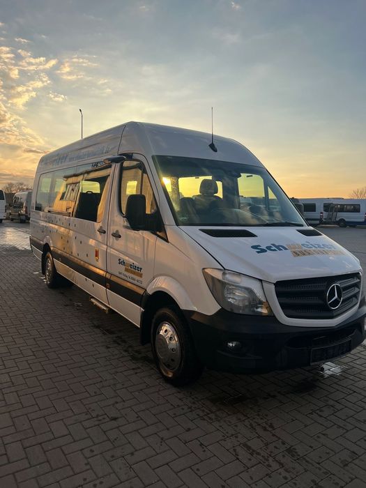 Mercedes-Benz 516  Mercedes 516 model