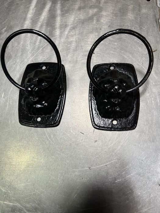 Ручки для дверей Лев