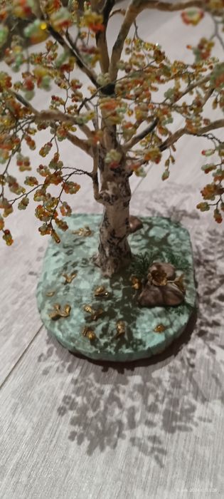 Дерево из бисера