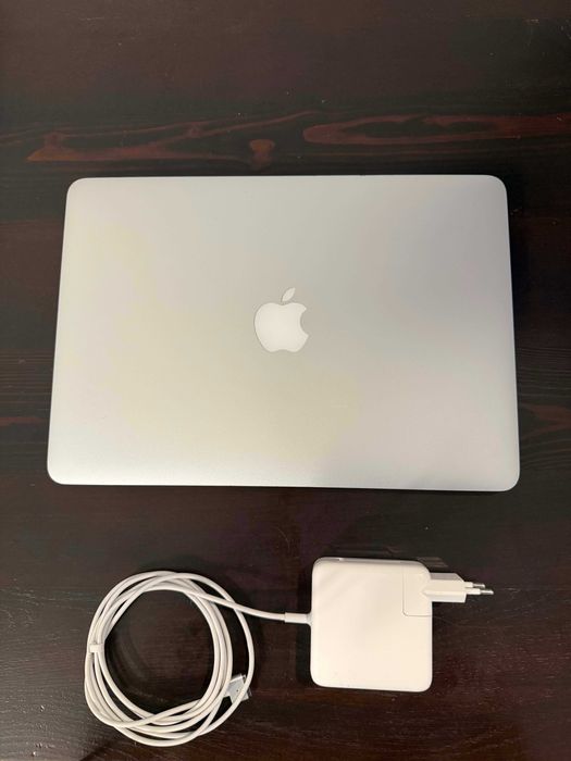 MacBook Pro 13" (2014) i5 2.6 GHz 8 GB RAM SSD Stan bardzo dobry