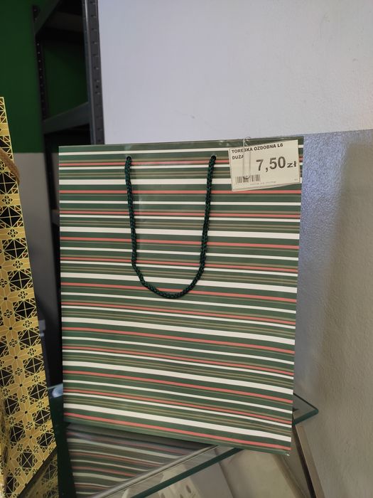 Torebki prezentowe duże i małe