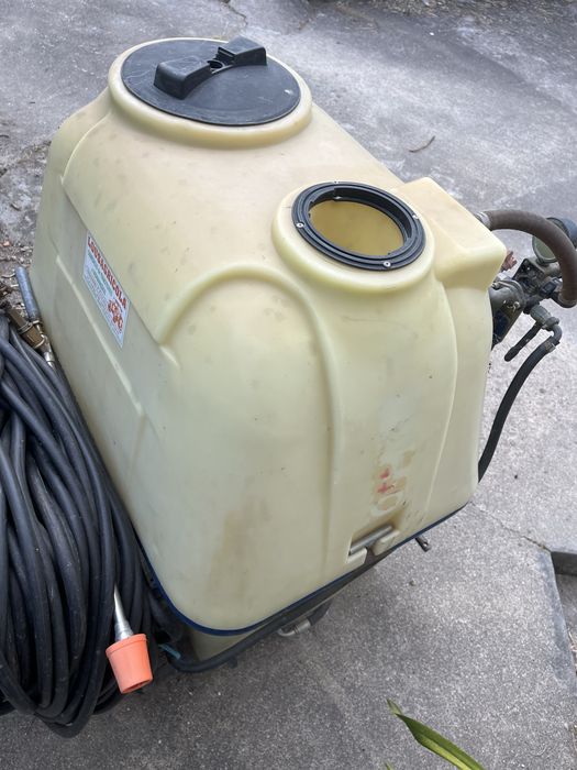 Pulverizador stargric 200 litros