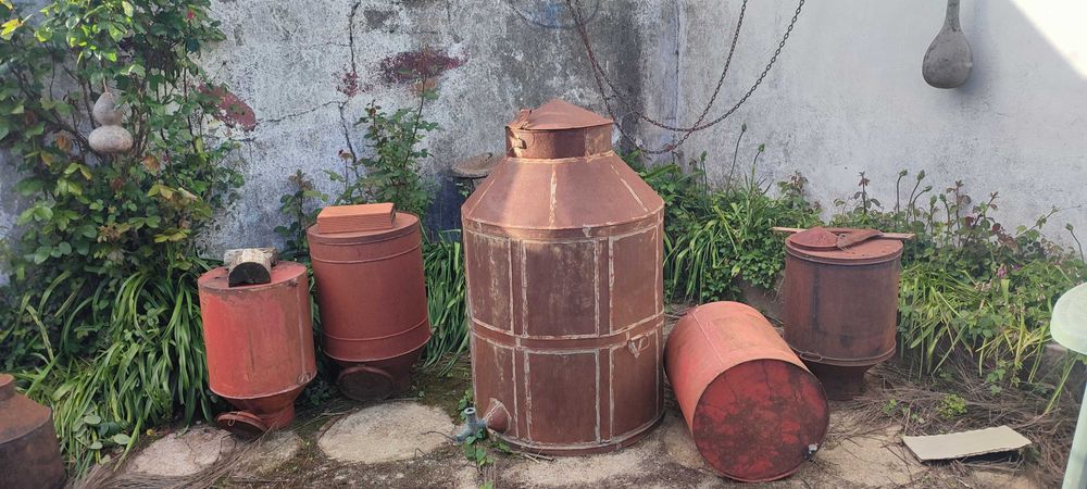 Vendo potes ou talhas antigas429812360959774721
