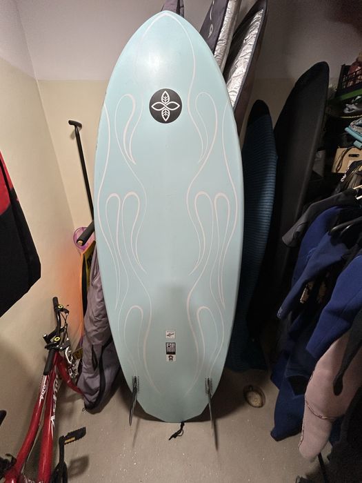 Prancha SUP Infinity Escape Pod 7’2’’ x 28’’, 100 Litros