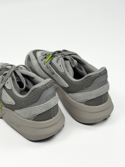 Adidas Lightblaze кросівки
