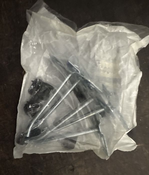 Ganchos para quadros de ferramentas