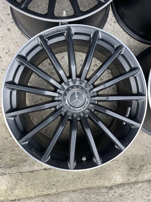 Диски Мерседес AMG. R20  Різноширокі